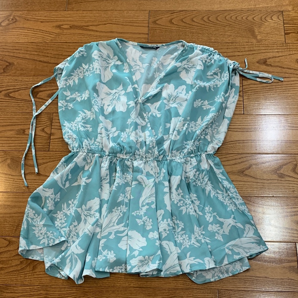 💛2/$20 Bloomchic Light teal Floral Tie-Sleeve Peplum Top size 16